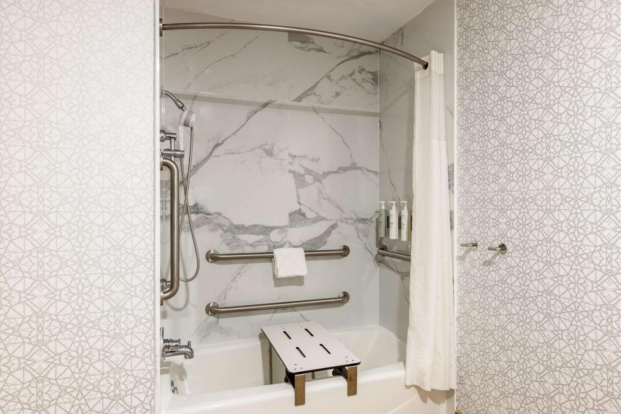 Hampton Inn & Suites Woodward Extérieur photo