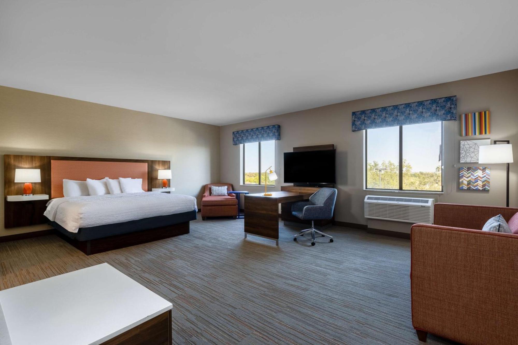 Hampton Inn & Suites Woodward Extérieur photo