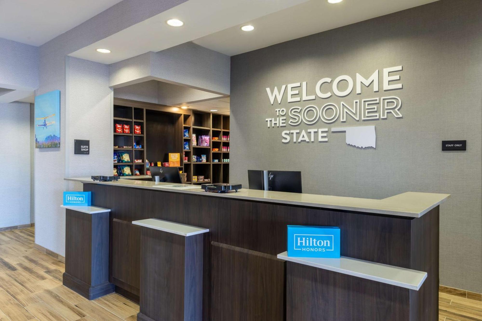 Hampton Inn & Suites Woodward Extérieur photo